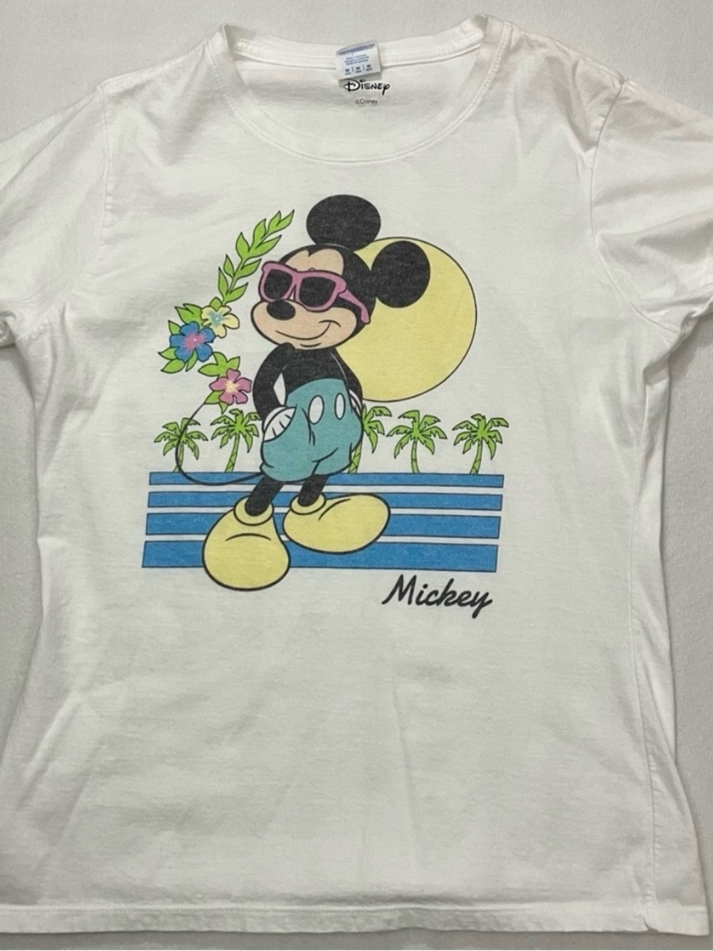 Disney Mickey Mouse Retro Tropical Graphic Tee Women’s M